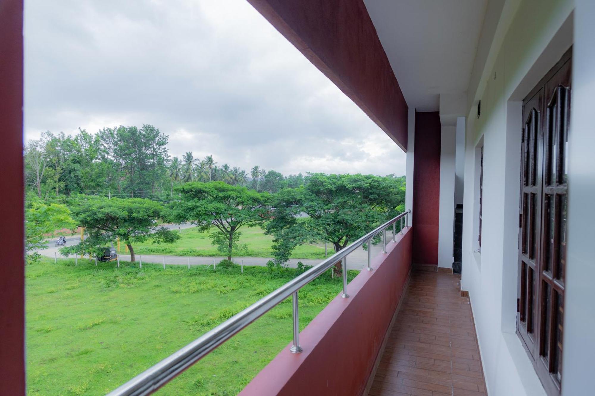 Apartment Coorg Residency *